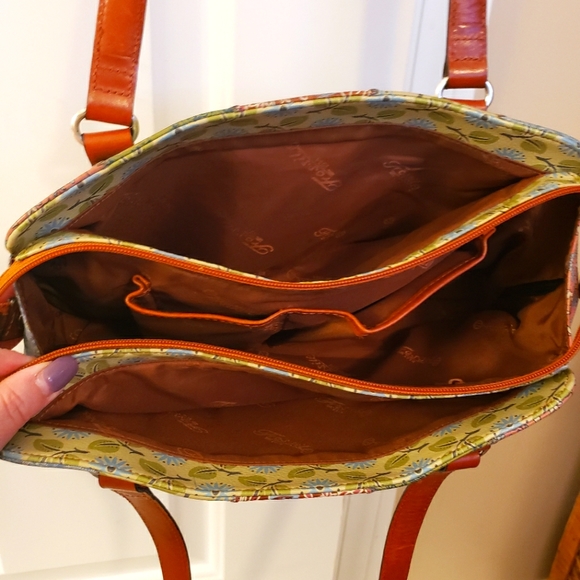 EUC set of Vintage Fossil leather patchwork shoulder bag and wallet - Picture 7 of 16